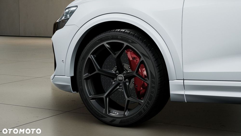 Audi RS Q8 - 5