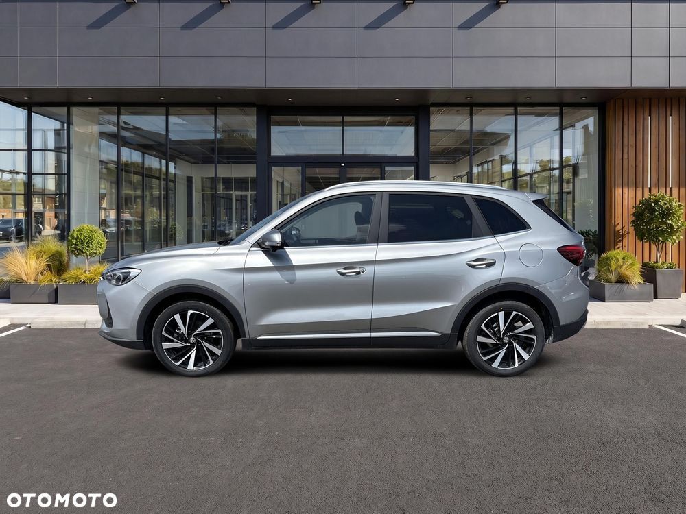 MG ZS 1.5 HEV+ Exclusive - 10