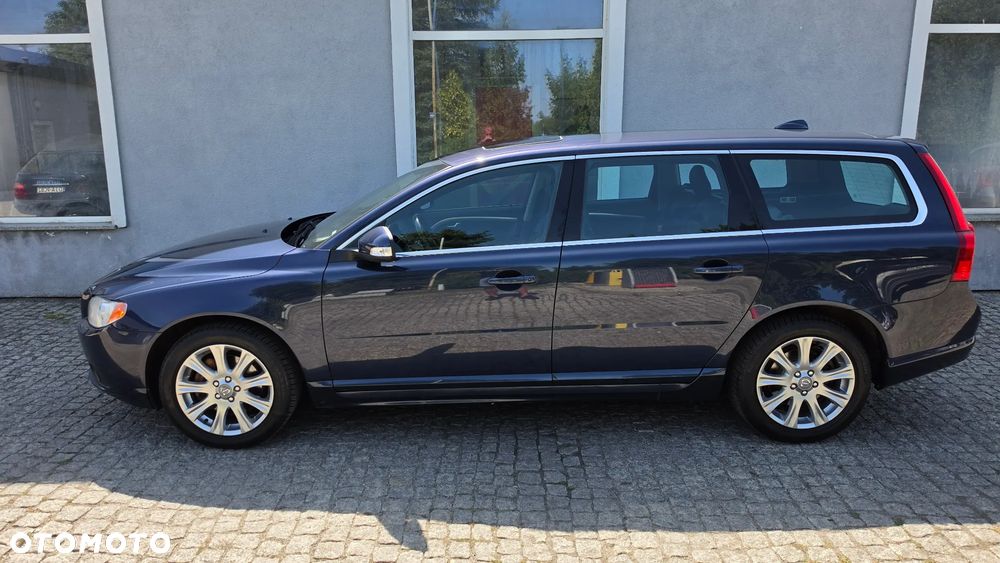 Volvo V70 2.5T Momentum - 5