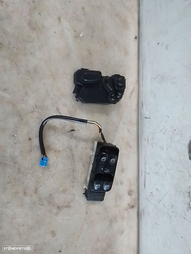 Interruptor Elevador Vidros/ Regulação Espelhos Mercedes-Benz C-Class - 2