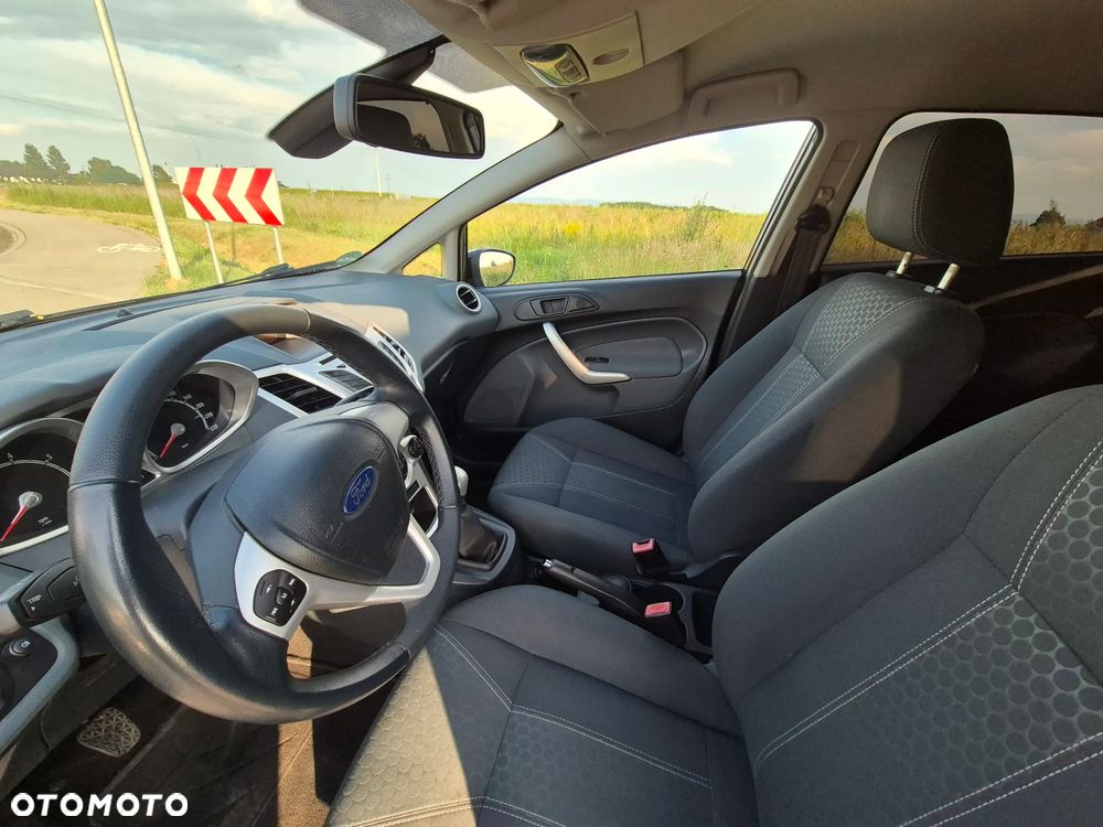 Ford Fiesta 1.25 Titanium - 14