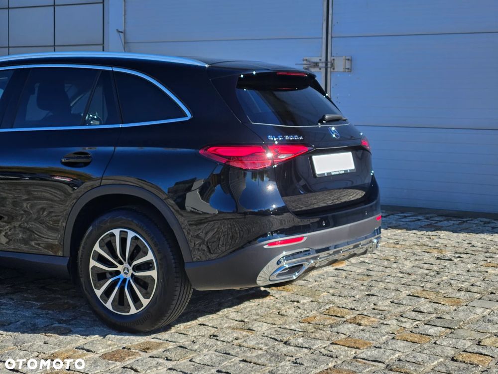 Mercedes-Benz GLC 200 d mHEV 4-Matic Avantgarde - 8