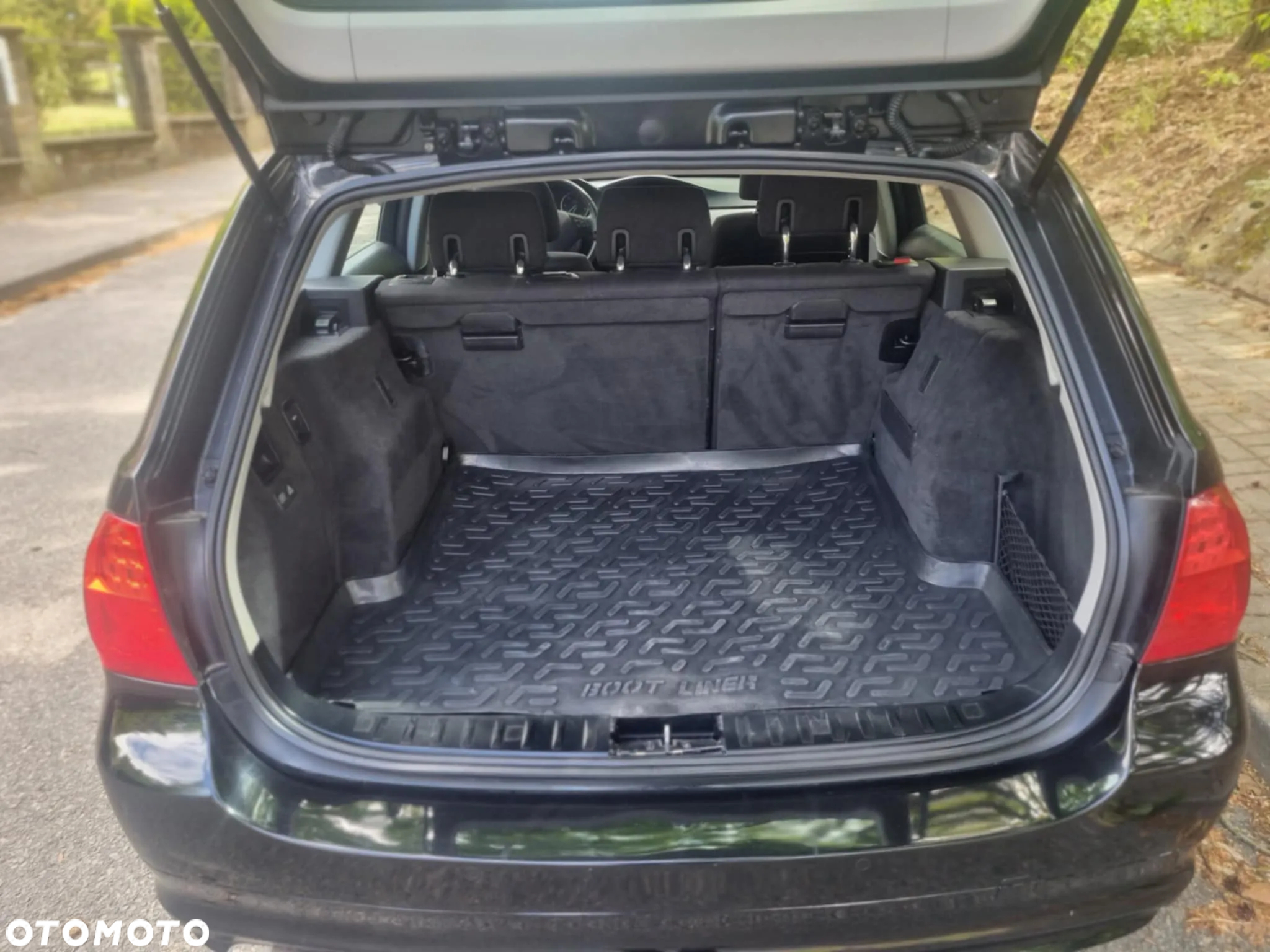 BMW Seria 3 316d - 12