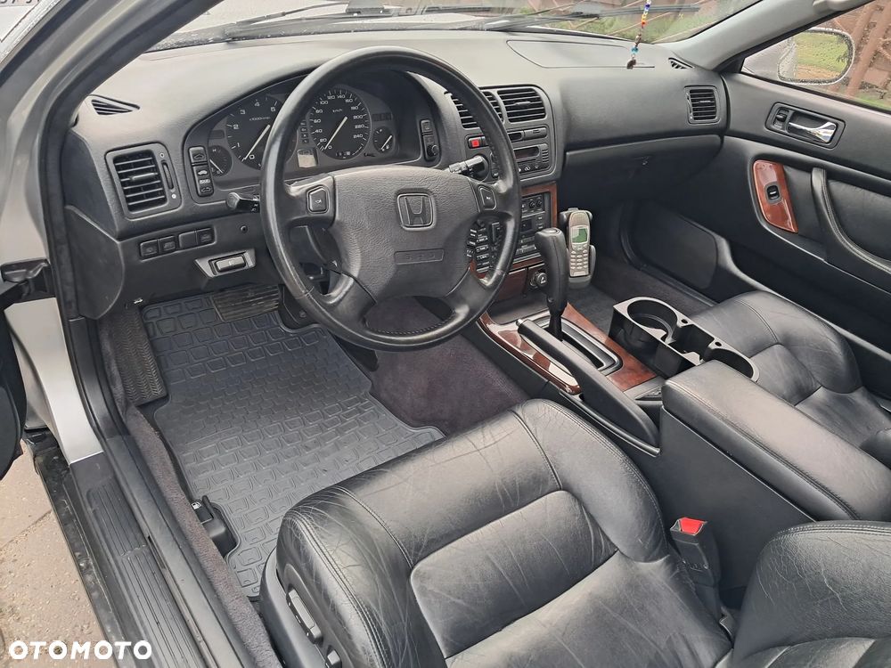 Honda Legend - 15