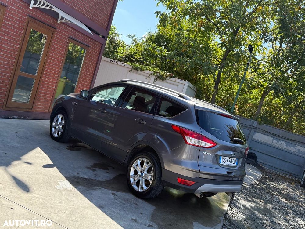 Ford Kuga - 33