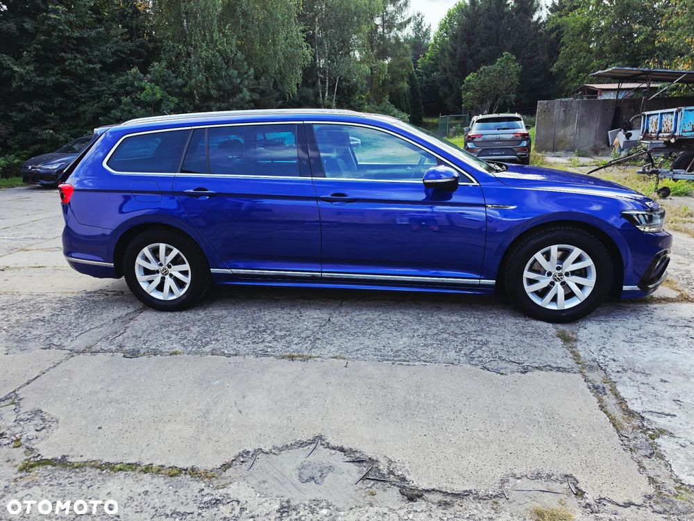 Volkswagen Passat - 9