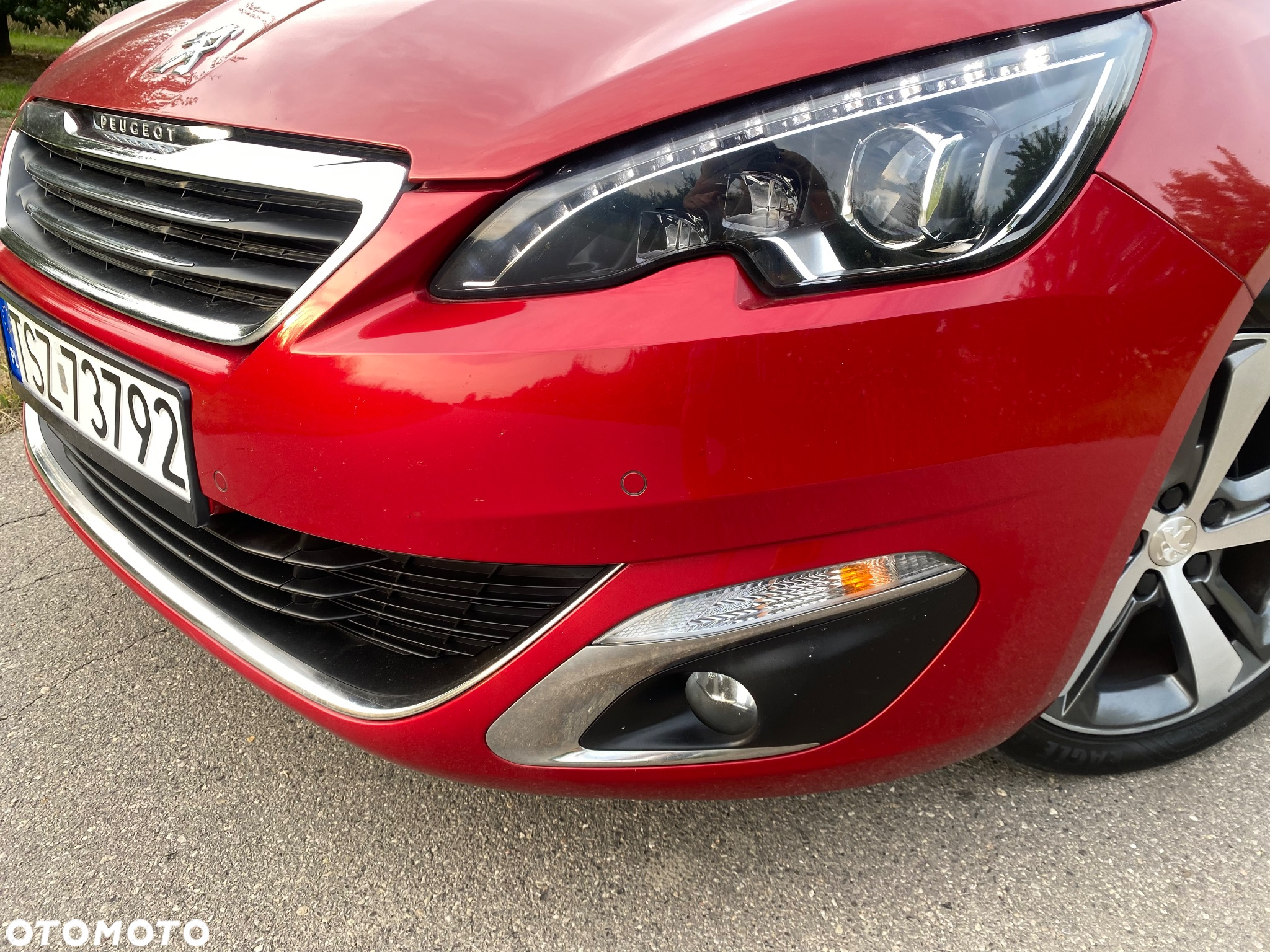 Peugeot 308 1.2 PureTech Allure S&S - 17