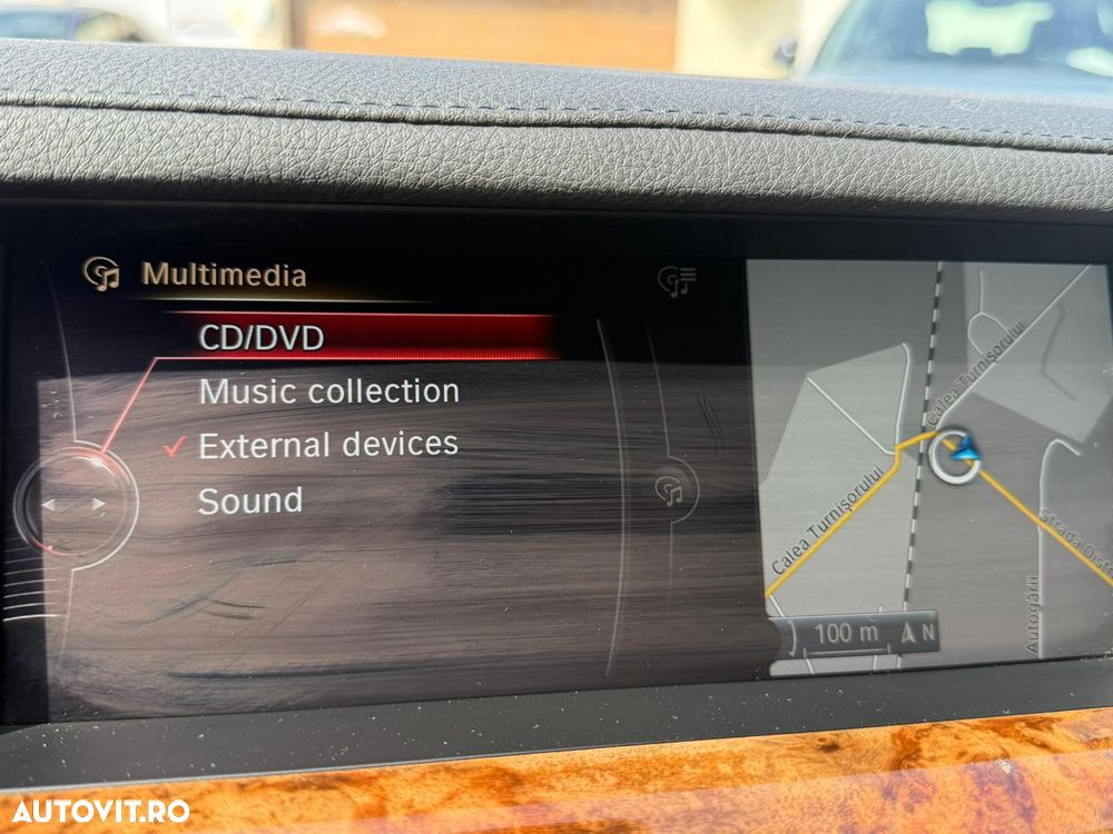 BMW Seria 7 740d xDrive Edition Exclusive - 31