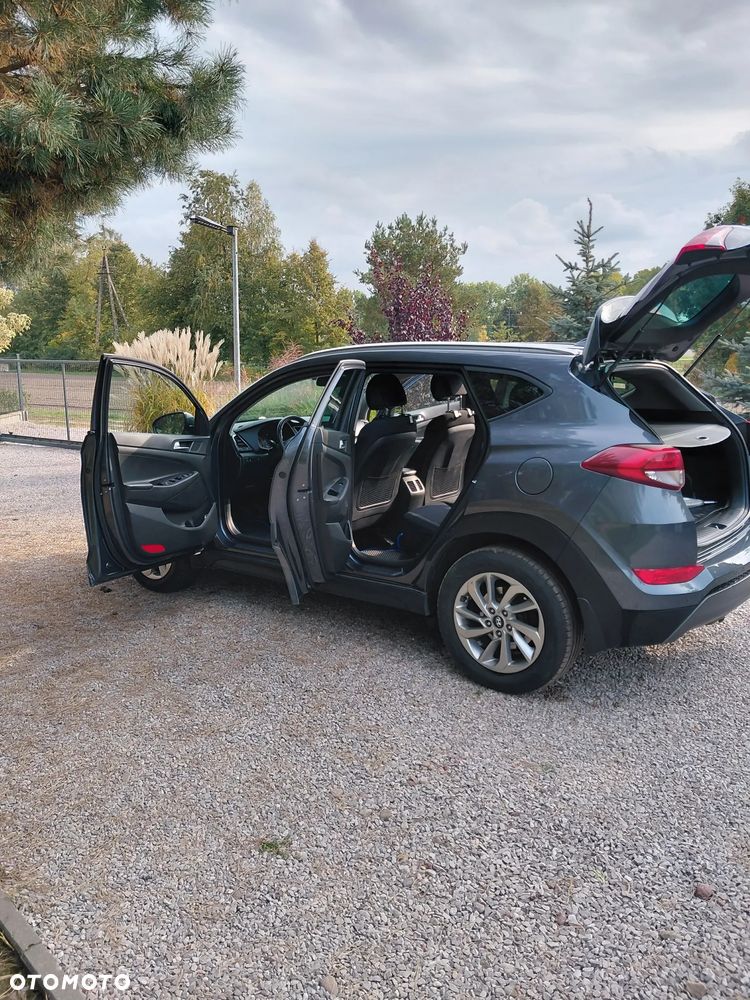 Hyundai Tucson 2.0 CRDI BlueDrive Comfort 2WD - 5