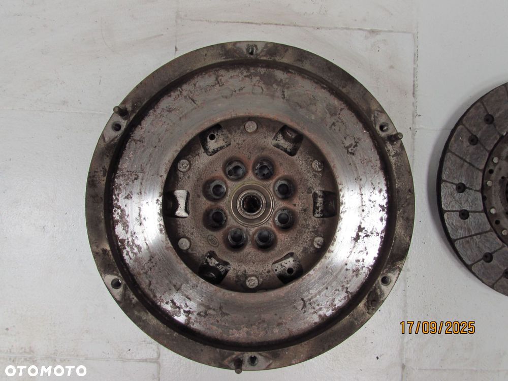 VW CRAFTER 2.5 TDI 09-11 SPRZEGLO KOLO DWUMASOWE TARCZA 9 mm DOCISK - 3