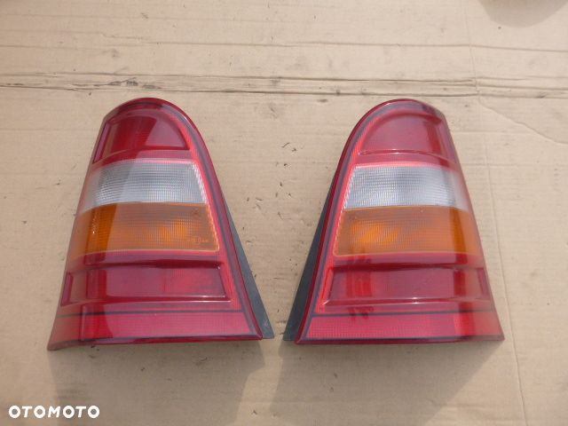 LAMPA LEWY TYŁ LEWA TYLNA PRAWY TYŁ PRAWA TYLNA KOMPLET MERCEDES A KLASA W168 - 1
