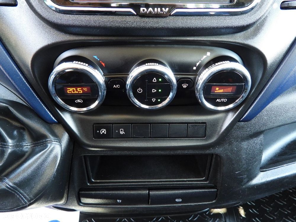 Iveco DAILY 35S16 SKRZYNIA 8 PALET TEMPOMAT LEDY AUTOMAT HI-MATIC KLIMATYZACJA  160KM - 37