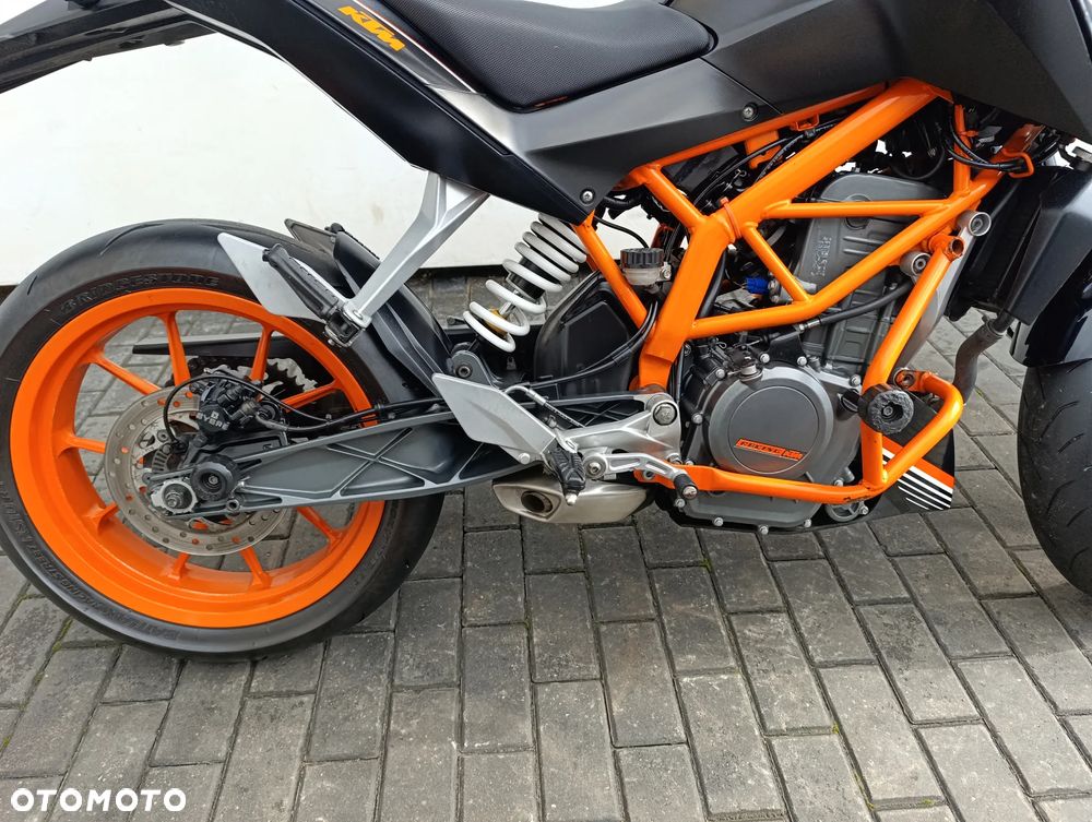 KTM Duke - 23