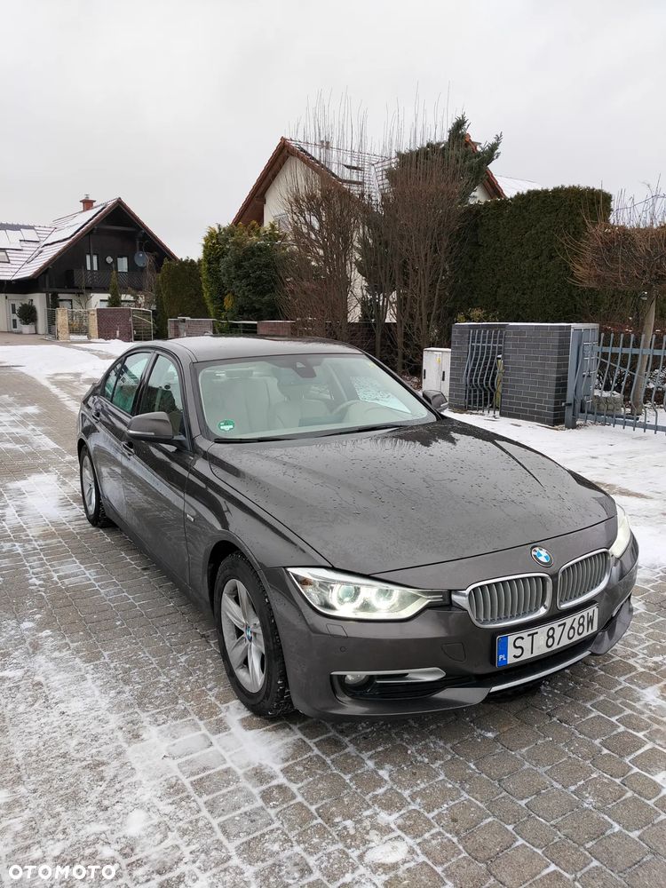 BMW Seria 3 320d Blue Performance Modern Line - 27