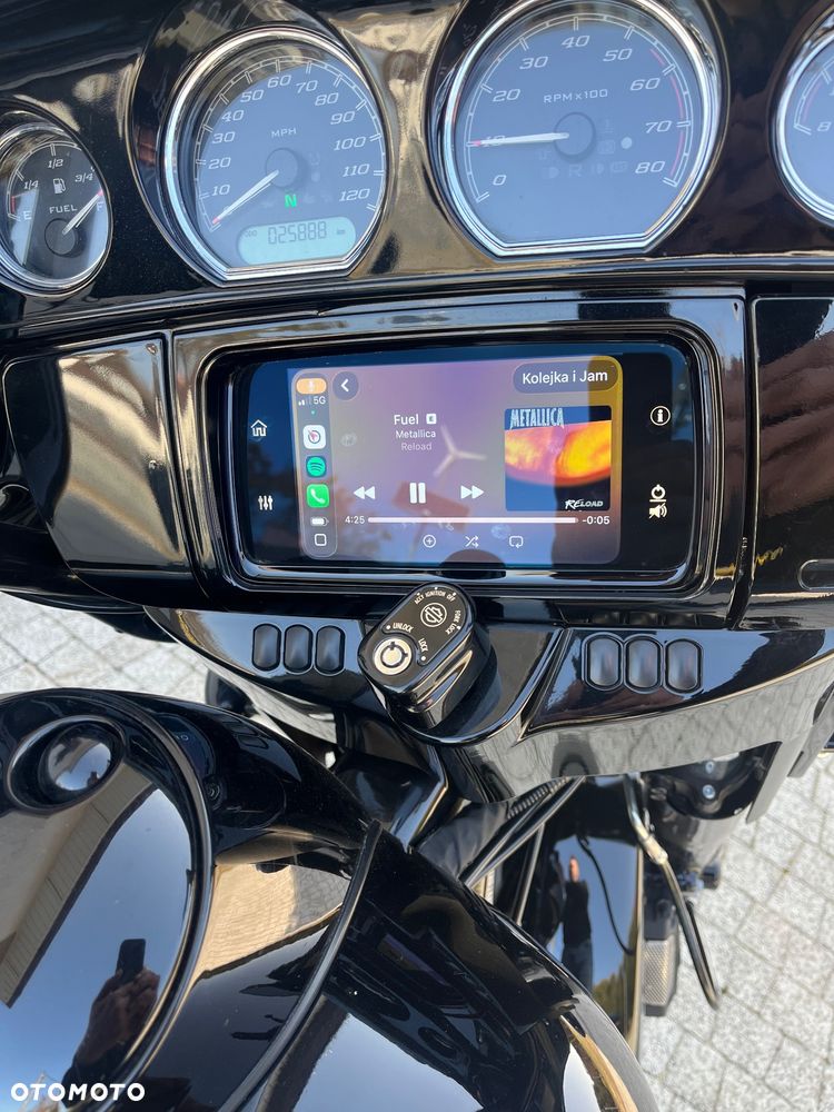 Harley-Davidson FXSB Breakout - 20