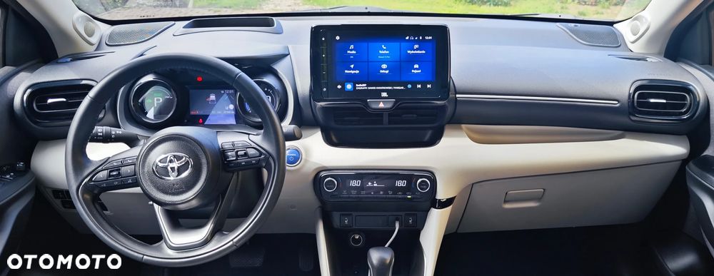 Toyota Yaris Hybrid 1.5 Executive - 6