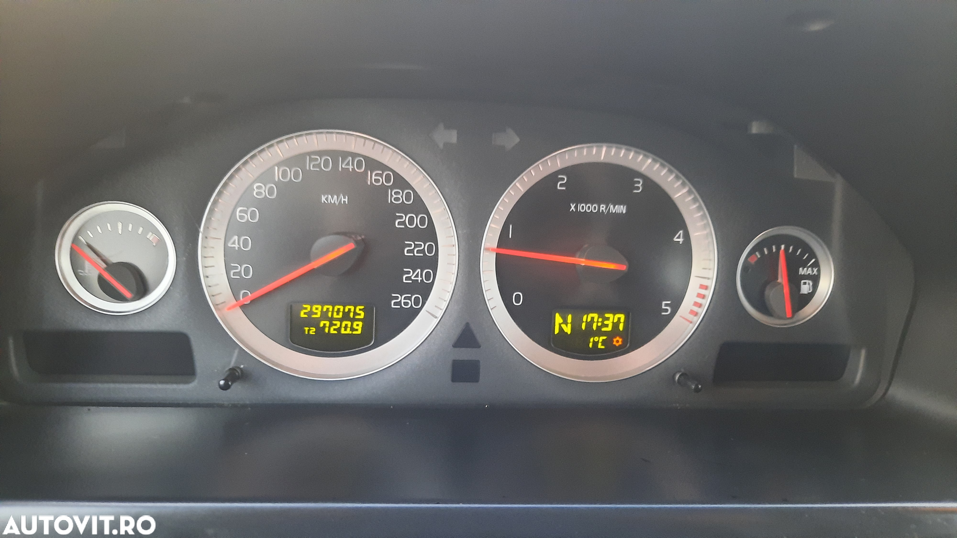 Volvo XC 90 D5 AWD Executive - 6