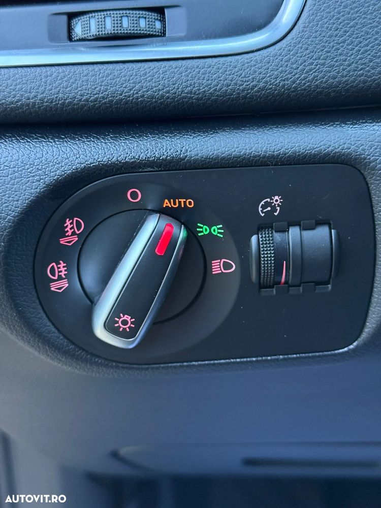 Audi Q3 2.0 TDI - 16