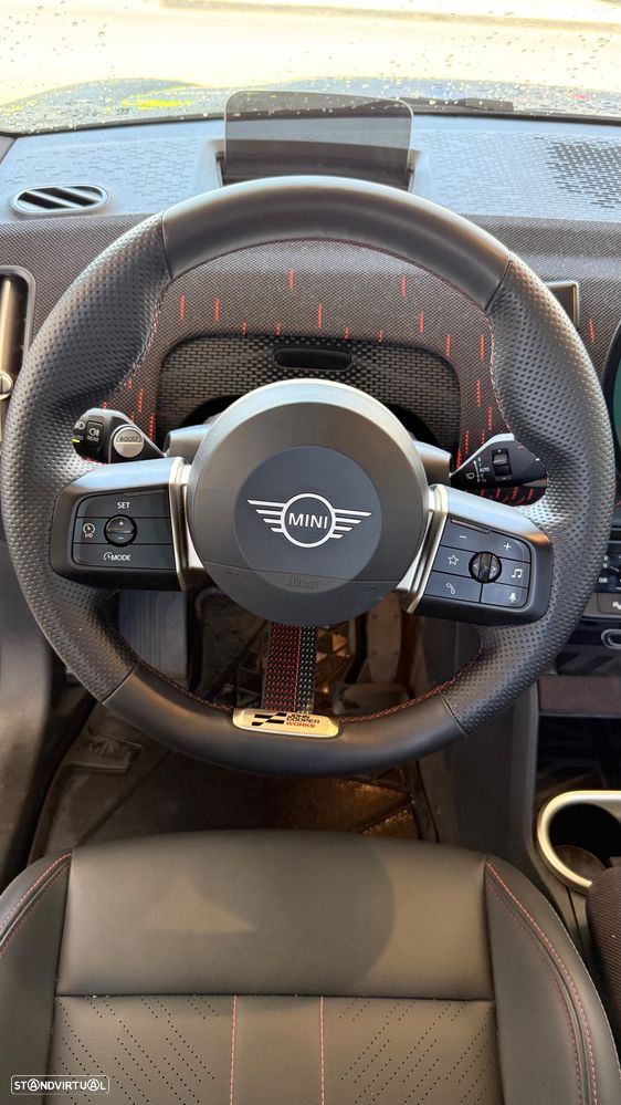 MINI Countryman SE ALL4 John Cooper Works - 11