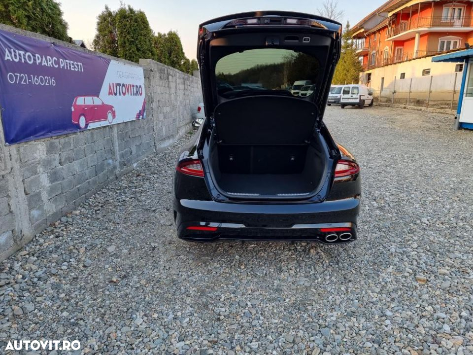 Kia Stinger 2.2 CRDI AWD GT Line - 5