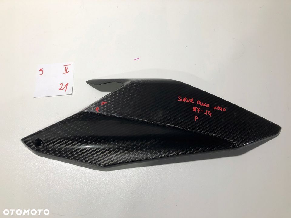 Owiewka prawa CARBON KTM Super DUKE 1290 17-19 - 1