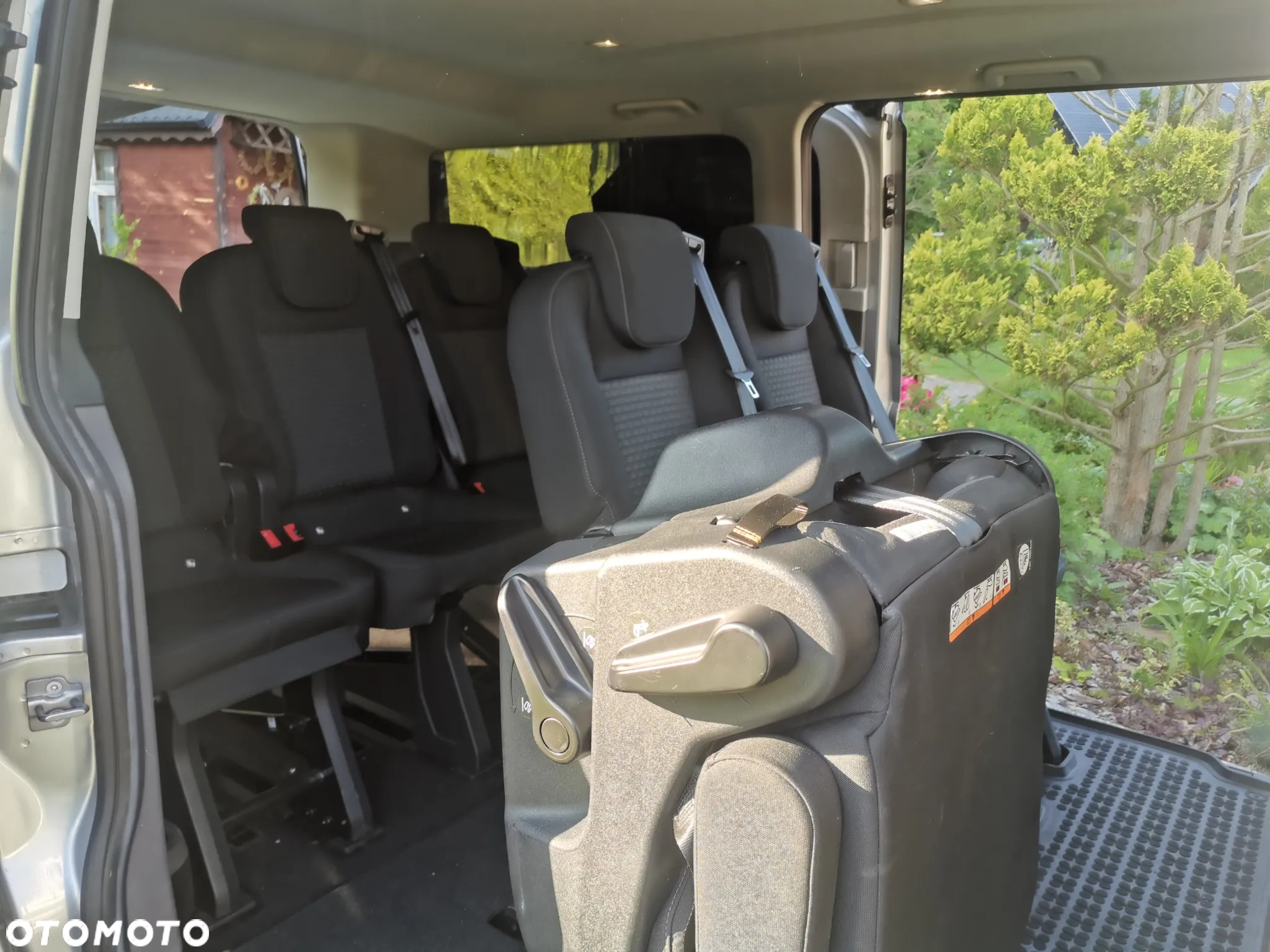 Ford Tourneo Custom 2.0 EcoBlue L2 Trend - 12