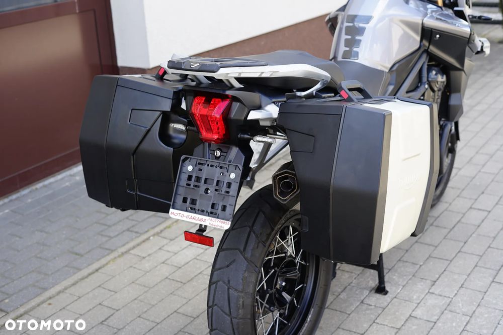 Triumph Tiger - 7