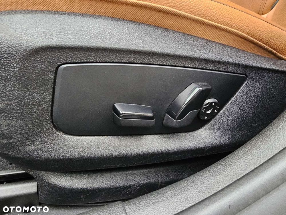 BMW Seria 5 - 32