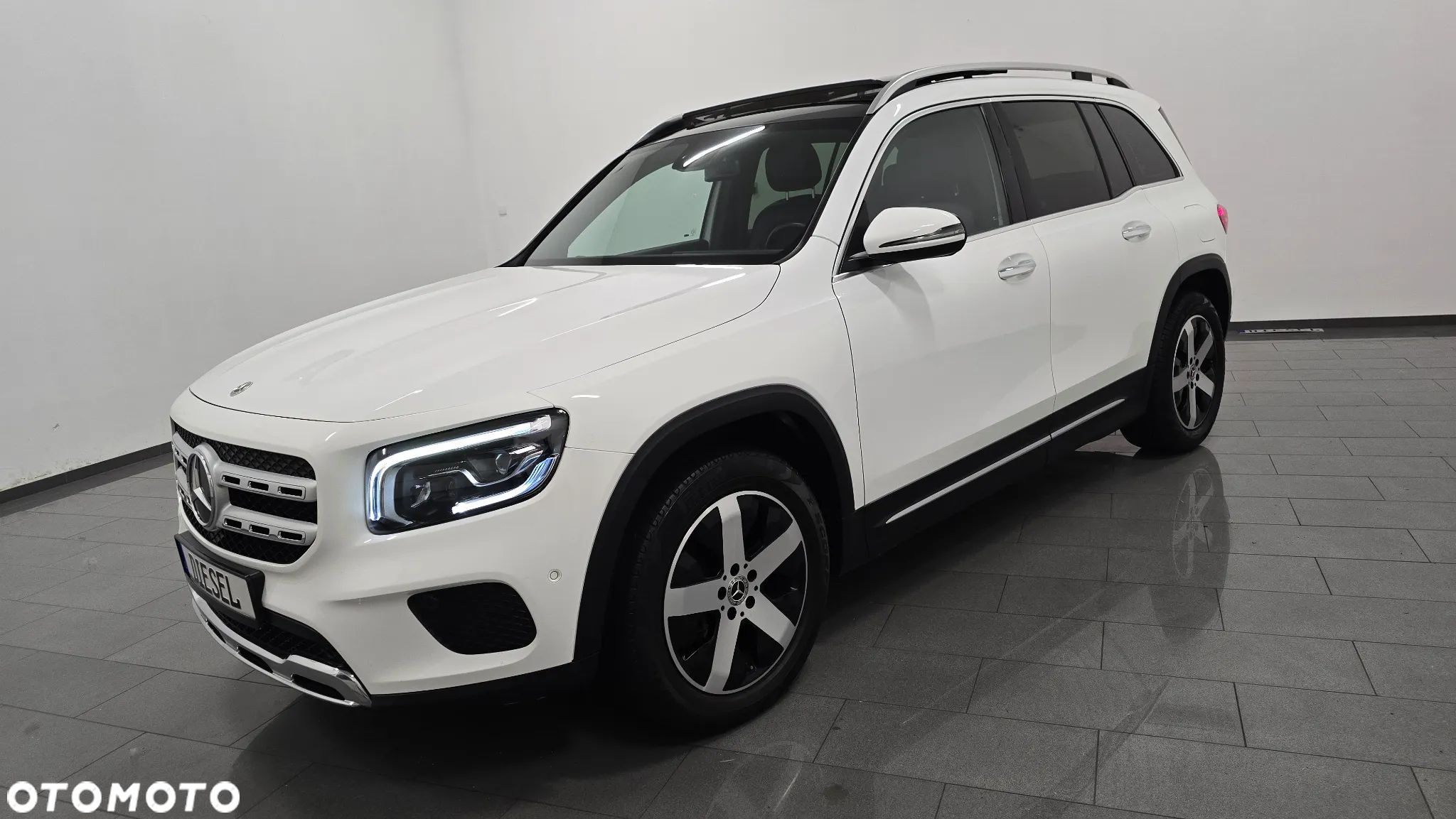 Mercedes-Benz GLB 200 d 8G-DCT AMG Line - 1