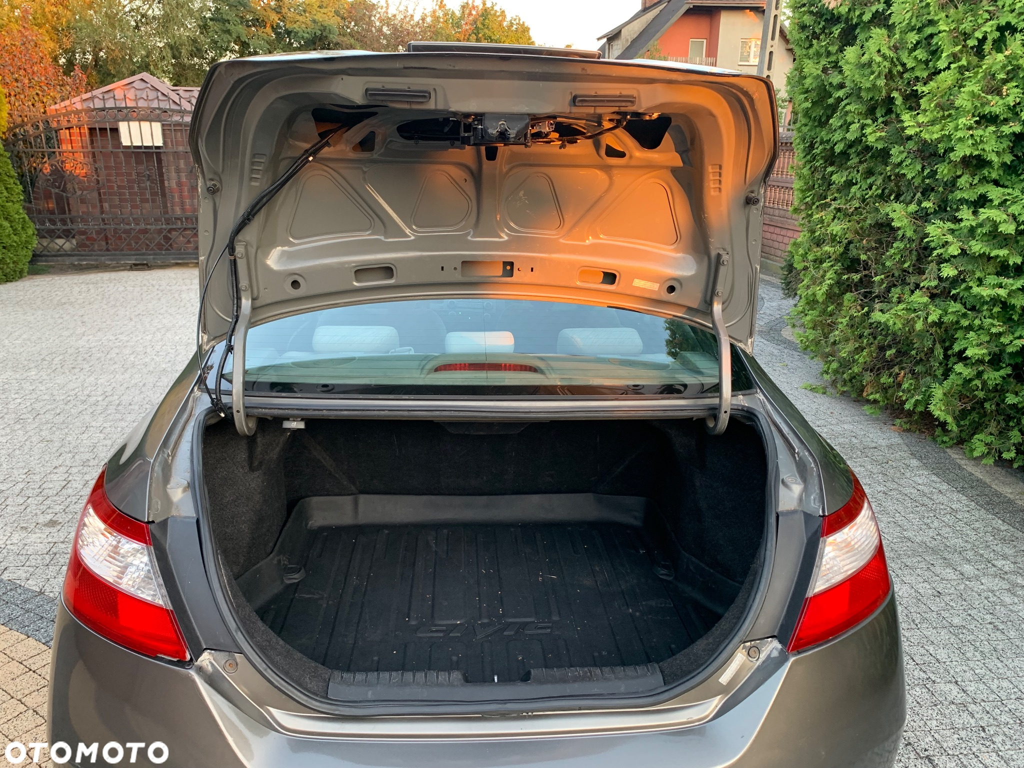 Honda Civic 1.8 Executive - 3