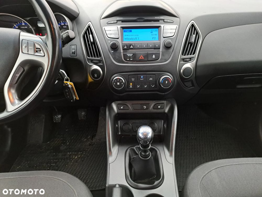 Hyundai ix35 - 22