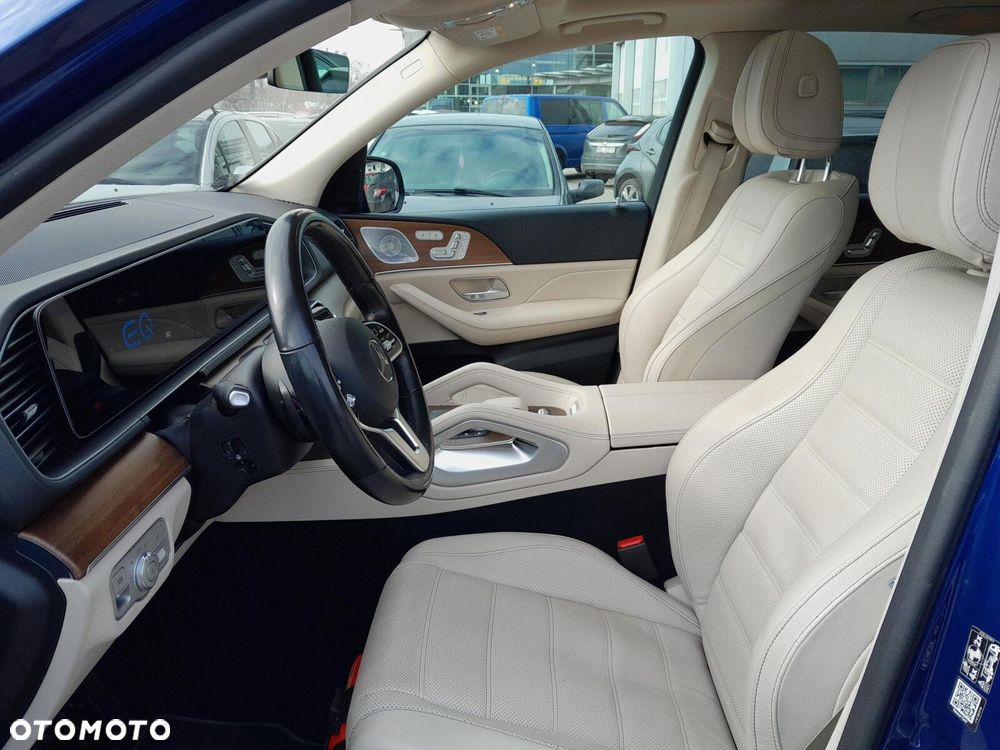 Mercedes-Benz GLE - 19