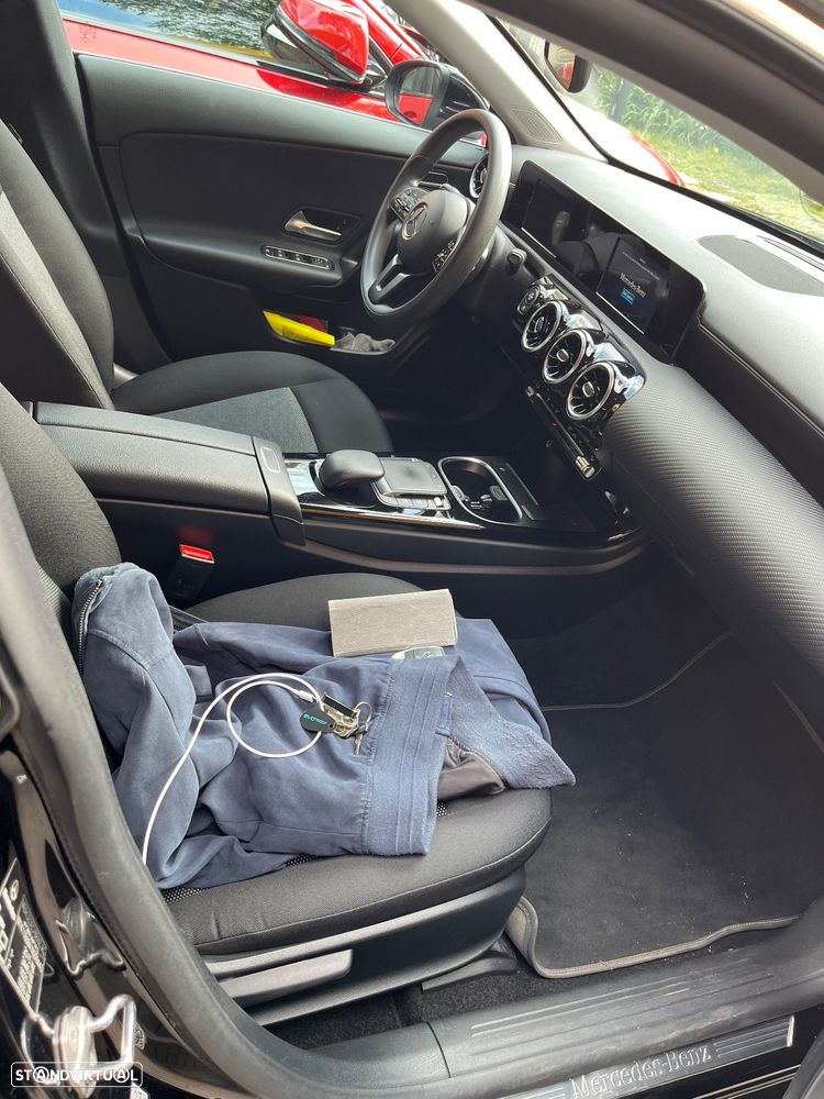 Mercedes-Benz CLA 180 Shooting Brake 7G-DCT Edition 2022 - 8