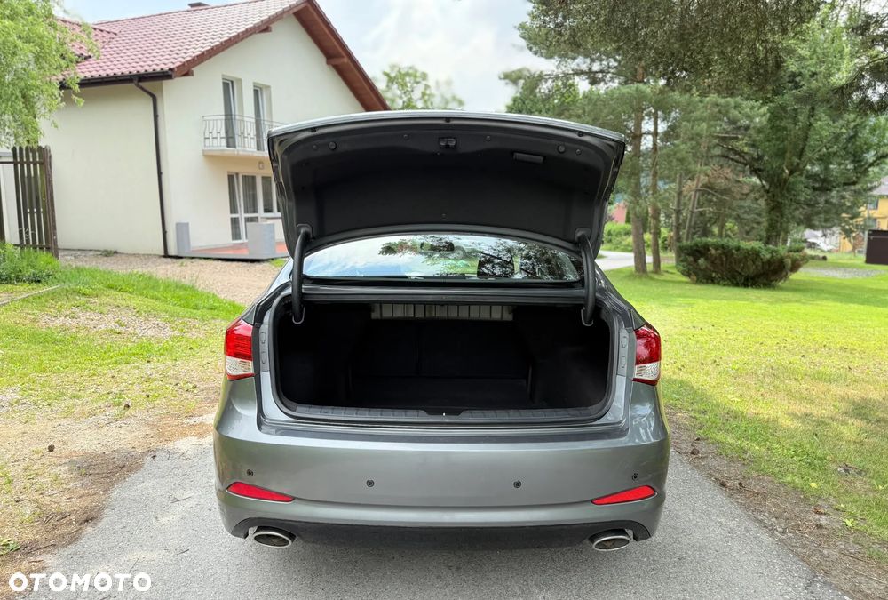 Hyundai i40 1.7 CRDi Comfort - 28