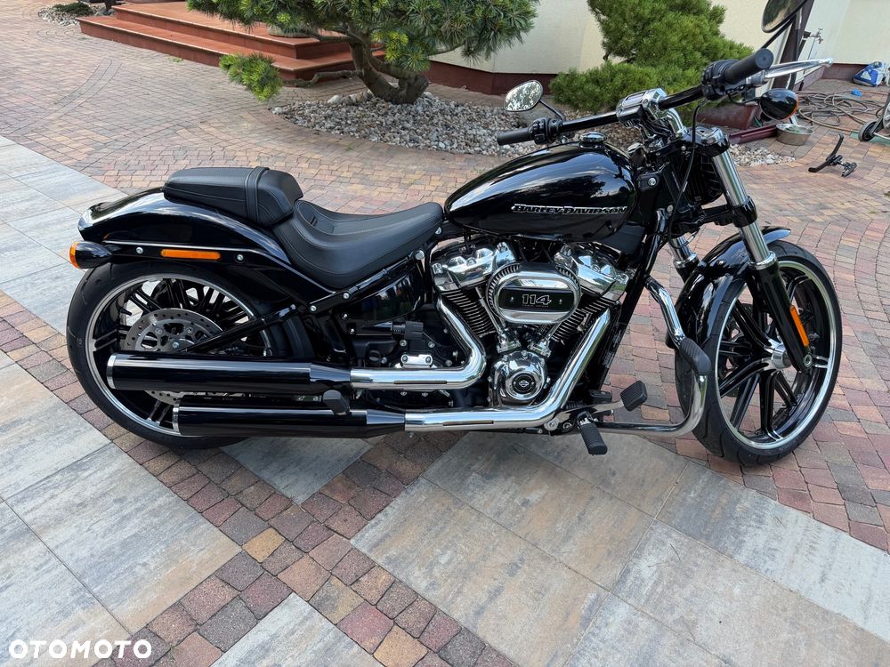 Harley-Davidson FXSB Breakout - 7