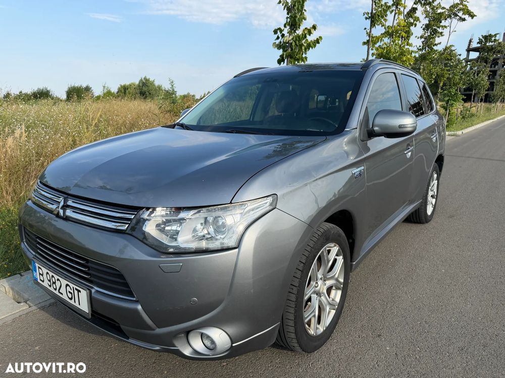 Mitsubishi Outlander 2.0 4WD - 11