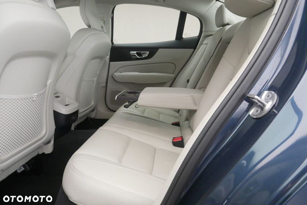 Volvo S60 - 15