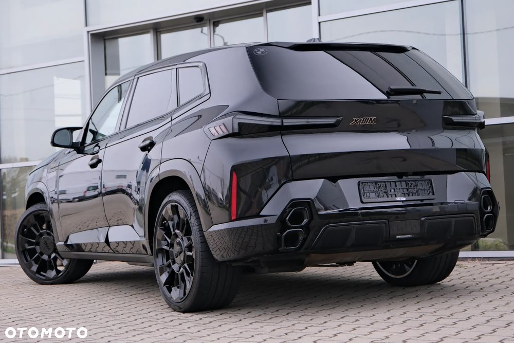 BMW XM PHEV sport - 12