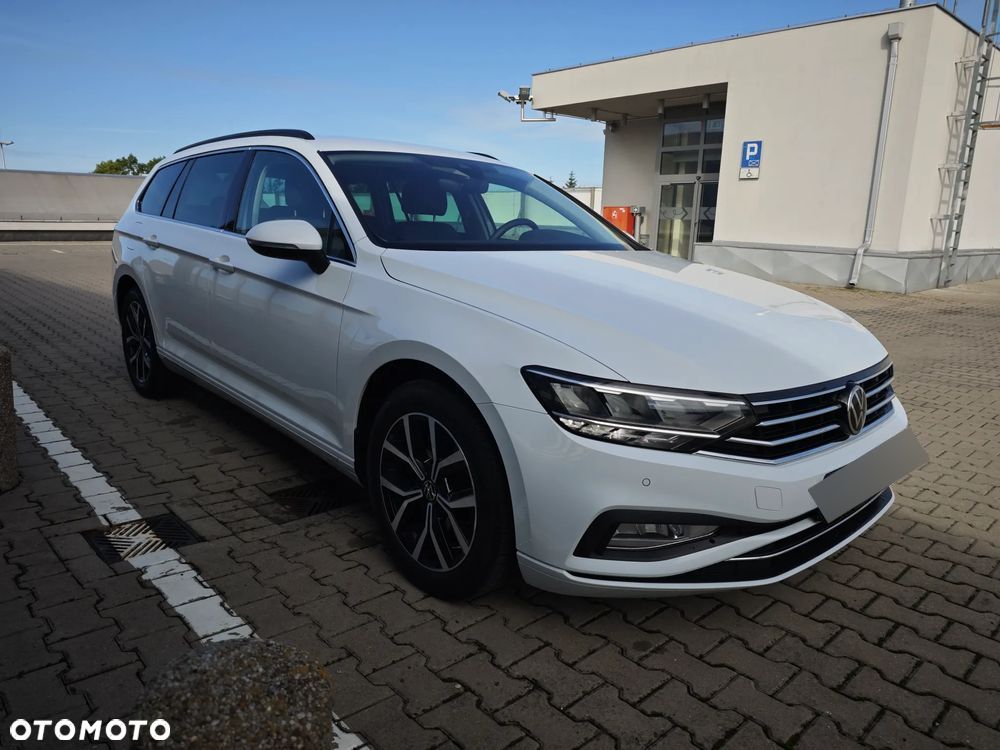 Volkswagen Passat Variant 2.0 TSI Business DSG - 4