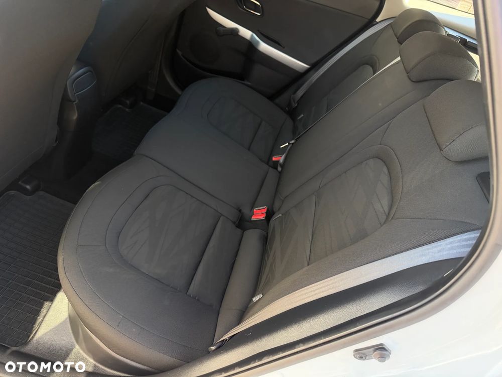Kia Ceed 1.4 S - 34