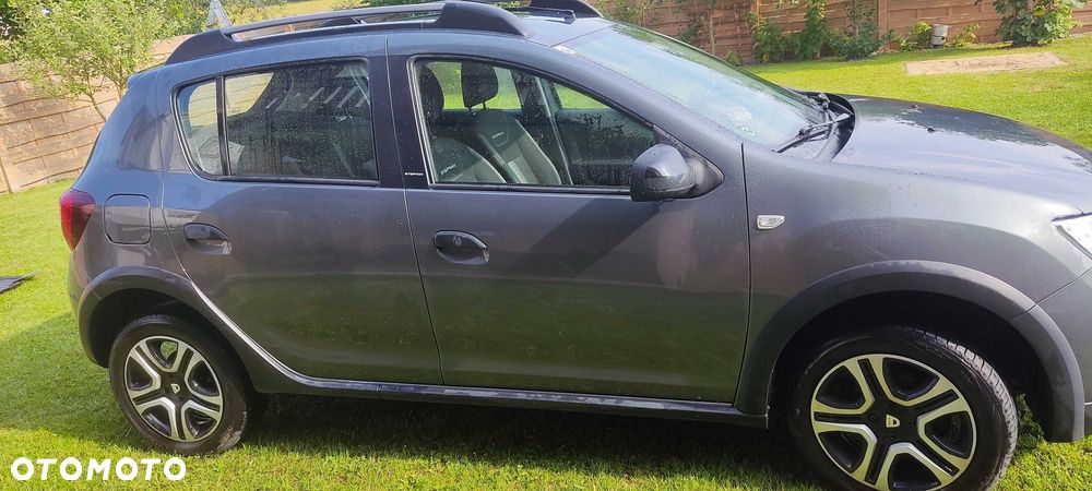 Dacia Sandero Stepway - 4