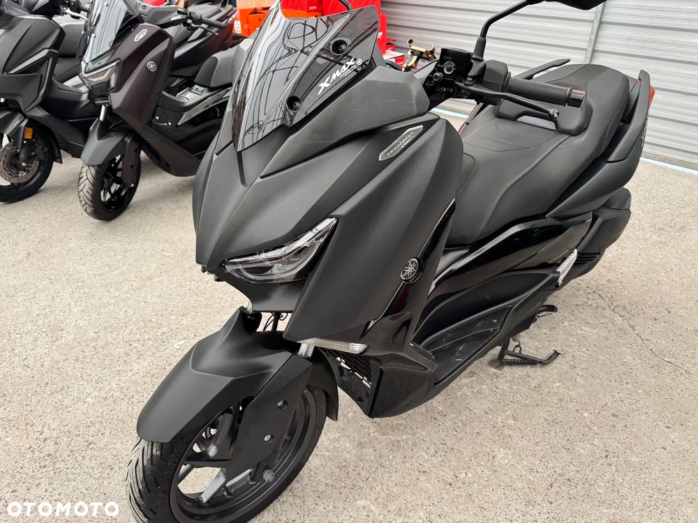 Yamaha X-max - 19