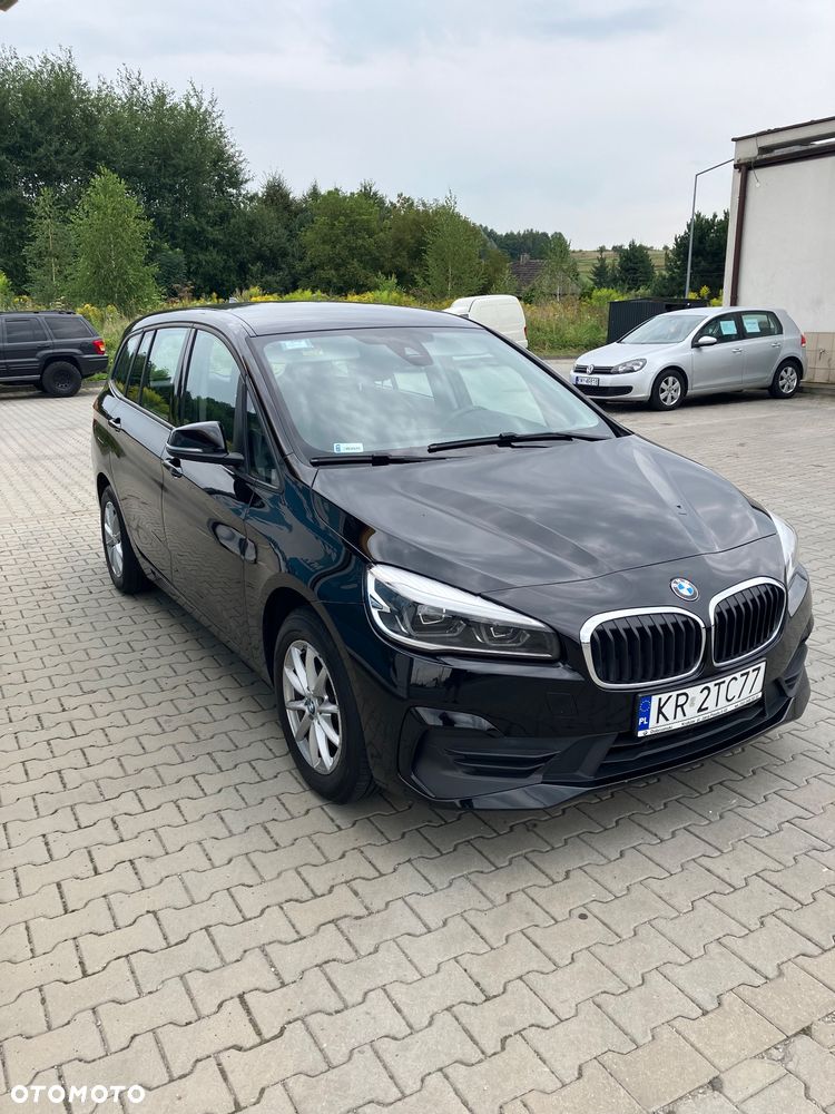 BMW Seria 2 218i - 1