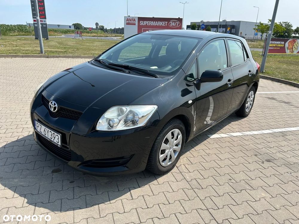Toyota Auris 1.33 VVT-i Terra - 3