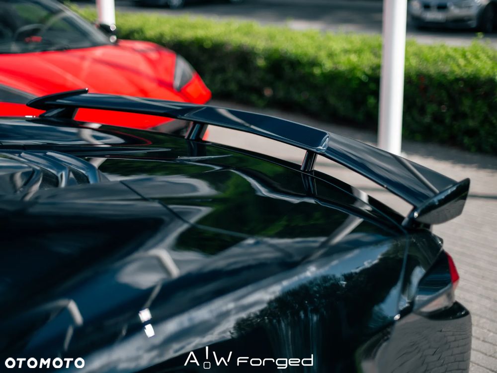Chevrolet Corvette - 15