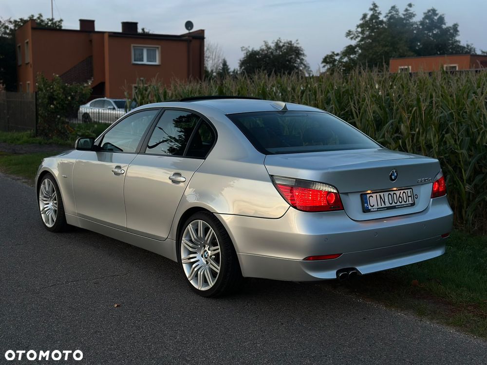 BMW Seria 5 530d - 17