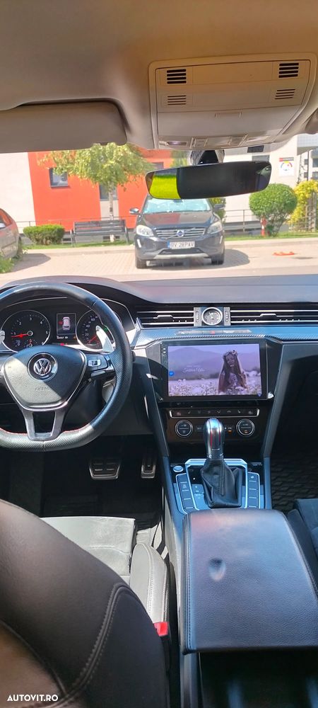 Volkswagen Passat 2.0 TDI DSG (BlueMotion Technology) Highline - 3