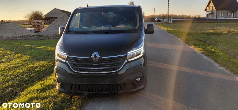 Renault Trafic - 21