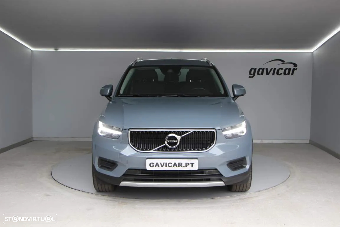 Volvo XC 40 2.0 D3 Momentum Plus - 10