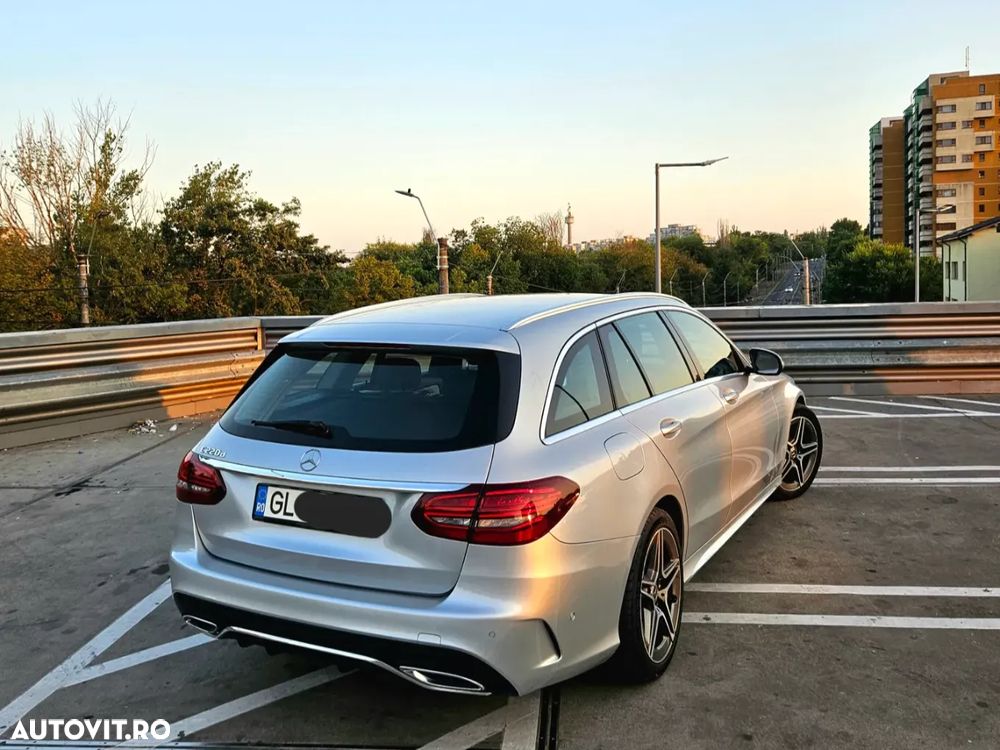 Mercedes-Benz C 220 d T 9G-TRONIC AMG Line - 25